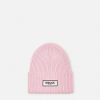 Best 90S Vintage Logo Knit Beanie Soft Accessories